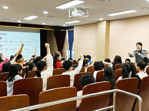 [왜관중앙초] - 전담경찰관(SPO)과 함께하는 학교폭력예방교육 실시