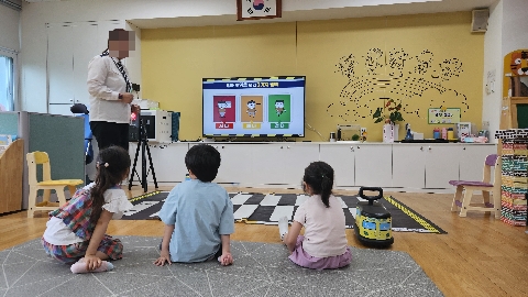 [동명초병설유치원] 작은 실천이 큰 안전! 교통안전습관을 길러요