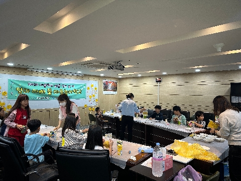 엄마아빠 품 마을놀이 학교 활동사진