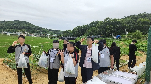 마을품이 함께 키우는 돌봄농장학교_10회차(0625)