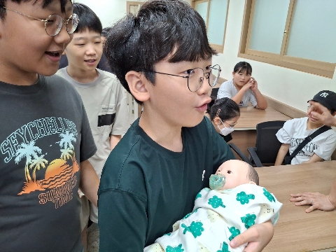 (경산서부초) 이동형 성문화 체험 부스로 올바른 성 가치관 확립