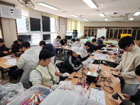 체험발명교실 운영(12. 4.) 영천고등학교