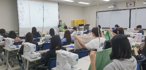 1일 메이커체험교실(무산고). 단체관람(산동초), 키움마루(옥계유치원)