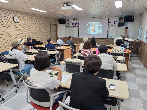 [점촌도서관가은분관] 점촌도서관가은분관 「태원준 작가 강연 운영
