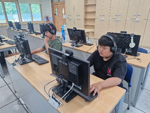 [농암초] 2025학년도 1학기 경북e학습터 선도학급 운영 - 경북e학습터로 학습 능력은 높이고 학습 부담은 줄여요 -
