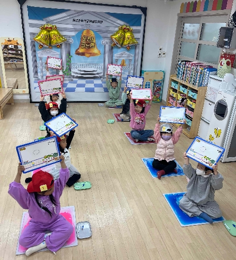 [동로초병설유] 책으로 생각을 키우는 ‘도전! 독서 골든벨’ 운영