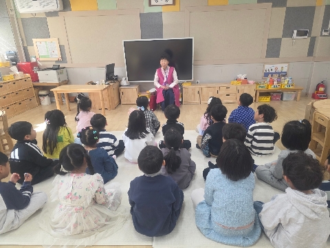 [모전초병설유]이야기할머니의 옛이야기