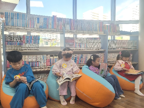 [신기초병설유치원] 『체험형 동화구연 체험학습』실시 