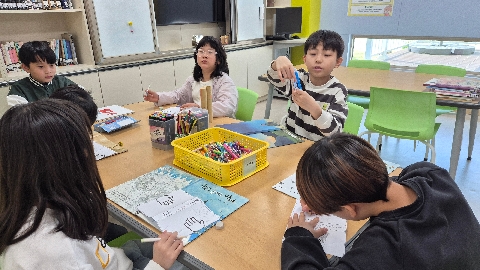 [산양초] 한 글자에서 열 글자 까지, 책으로 이어진 배움