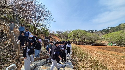 [동로초] 문경 돌리네습지에서 만나는  생태계의 신비  동로초등학교 현장체험학습 실시