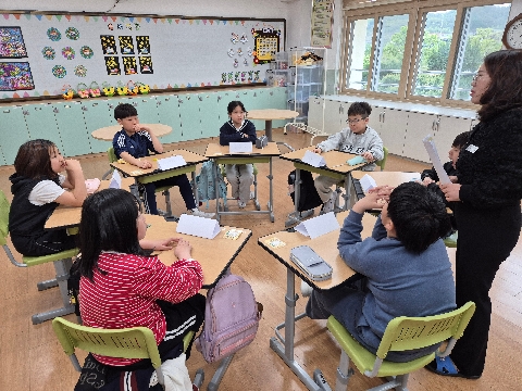 [신기초] 학생자원봉사 집단상담 교육 실시