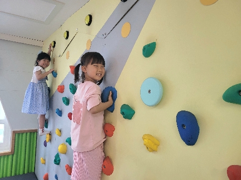 [신기초병설유치원] 「상주유아교육체험관 체험학습」실시 