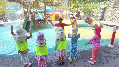 [신기초병설유치원] 「어린이 물놀이터 체험 활동」실시
