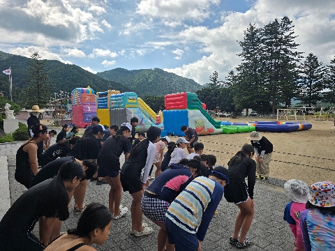 [동로초] 무더위 날리는 ‘신나는 교내 워터파크 체험활동’ 개최
