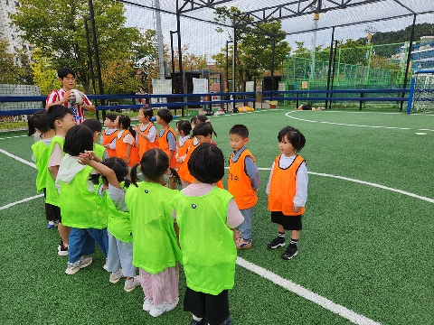 [점촌북초병설유치원] 신나게 협력을 배우는 축구교실