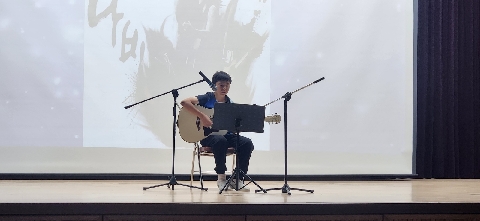 [점촌중앙초] 학생들의 끼와 재능이 빛나는 10월 버스킹 프로젝트 운영 