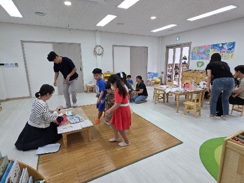 남양초등학교병설유치원 2025학년도 가족 참여 수업 함께 만들어 보는 「독도 티셔츠」