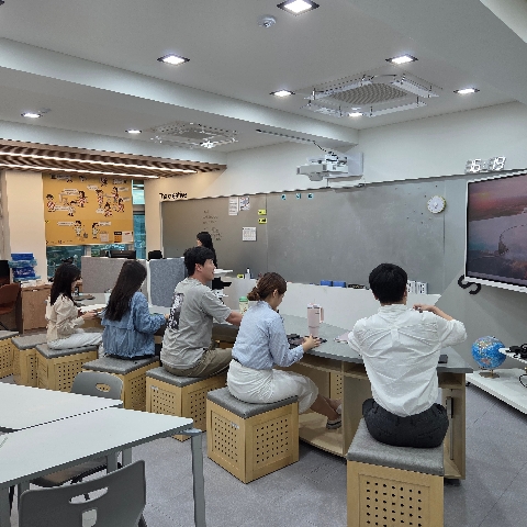 비안초_  AI 연수로 미래 교육의 문을 열다  -  교원 대상 < AI 영상 제작>  연수. . 디지털 교육 역량 강화 -