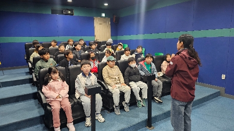 [예천초] 예천초등학교 2학년, 예천천문우주센터 체험학습 실시