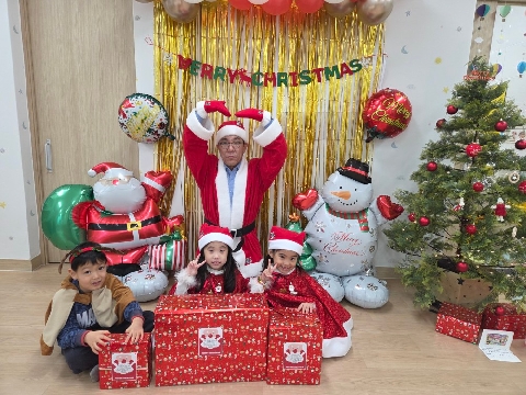 “미리 만나는 크리스마스” 산타잔치 개최