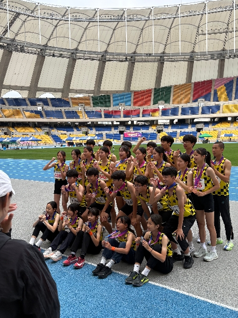 [교육지원과] 남정초 권지현 학생, 제55회 전국소년체육대회 육상 400m 계주 동메달 획득