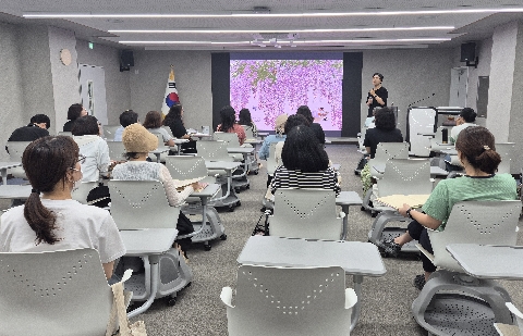 [영덕도서관] 영덕도서관, 김동성 작가와의 만남 성료